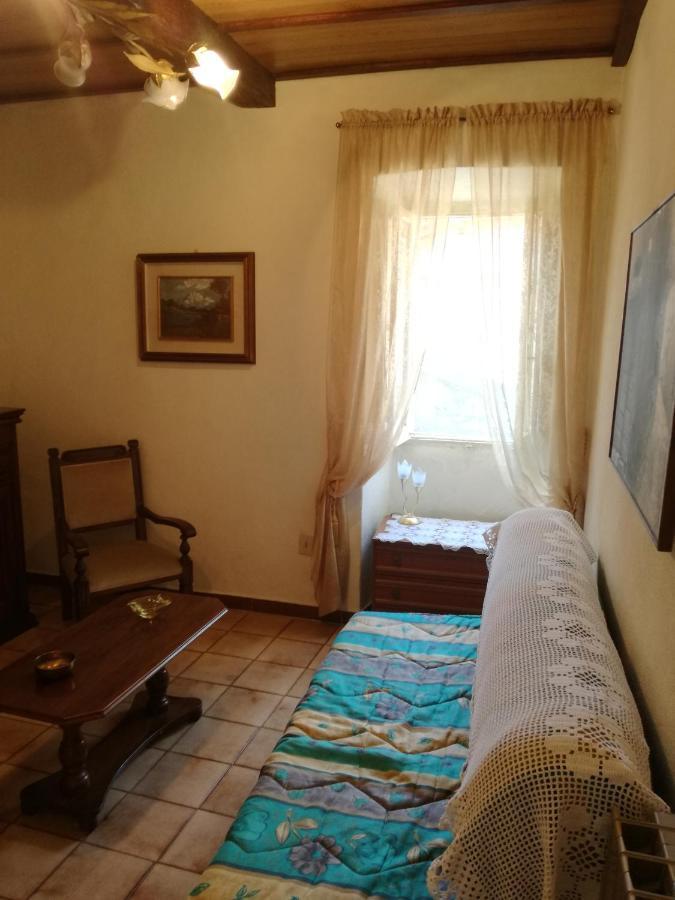 Il Piccolo Borgo Apartment Piediluco Exterior photo